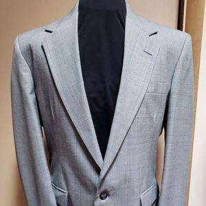 Haggar Imperial 2 Button Men's 2 Piece Suit